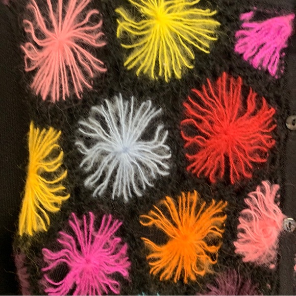 VTG Joseph A Appliqué Design Black Floral Cardigan Top Viscose Mohair Blend M - Picture 3 of 11